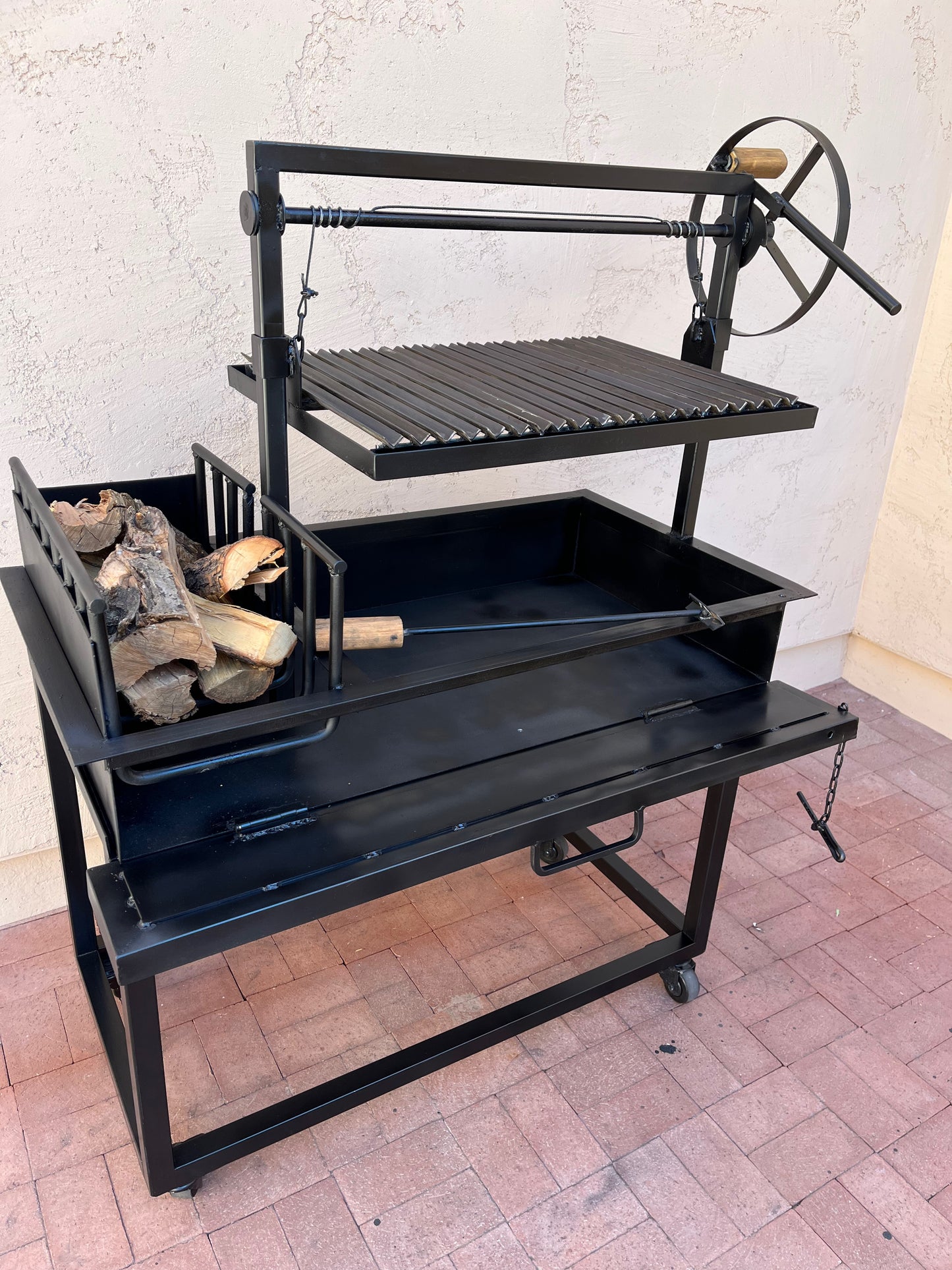 Argentine Grill w/ Brasero firebox and V Grates w/drip tray - 44" by 24"